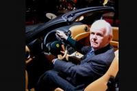 'Modest, courteous and always smiling', tributes flood in for renowned motoring correspondent Ian Lynas who interviewed astronauts, Grand Prix legends and movie stars