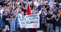 Housing and immigration open two fronts in the race towards 29N