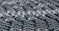 EU and China strike deal to curb car exports and avert trade war