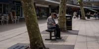 UK retail footfall falls 2.9% as shopping centres suffer sharper decline