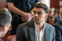 New York prosecutors seek to sustain their case against Luigi Mangione, despite his federal plea