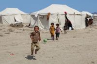 Yemen's fighting displaces 200,000