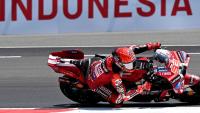 Reigning MotoGP champ takes series lead after Aprilia meltdown in Indonesian heat
