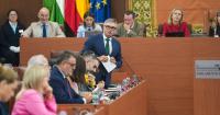 Gavira (Vox) demands Montero to give explanations for the alleged purchase of mail-in votes in Andalusian towns