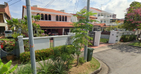 American tenant refuses to pay rent, sues elderly owners of Kembangan landed property who want house back