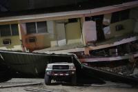 High magnitude earthquake hits Panama, many affected, building collapses