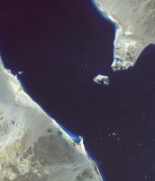 Yemeni forces advance around Bab el-Mandeb but have not secured the strait, and Perim Island stays in Houthi hands, military sources tell AFP