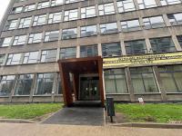 Woman wounds 3 at school in Warsaw