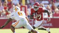 Late Tennessee touchdown sinks Arkansas in 24-17 loss