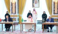 Iran warns against Yemen intervention, targets Pakistan as Saudi defence pact takes effect