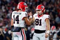 Alabama Fans Pelted Georgia Players With Bottles After Crushing Defeat