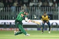 Sadaqat, Imran help Pakistan thump Sri Lanka to seal T20 series