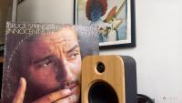 3 science-backed reasons you prefer vinyl over streaming
