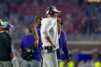 LSU football stumbles to Kentucky, falls in upset loss on the road