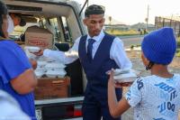 Cape Town Teen Uses Money for Matric Ball Pre-Party to Feed 300 People