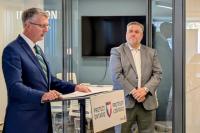 Help available for forestry companies to set up in Northwestern Ontario