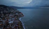 Holidaymakers warned against all but essential travel to Mexican resort Puerto Vallarta as hurricane Simon with 155 mph winds is set to make landfall