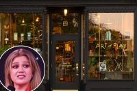Brooklyn store Kelly Clarkson blasted shares — and deletes — customer review about staff’s ‘kindness’ amid drama
