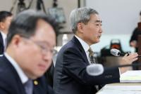 Shin Hyun-song: Project Han River Keeps Customer Data With Banks
