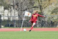 Iowa State falls in a windy 2-1 loss to Arizona