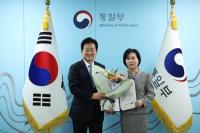 N. Korean defector appointed head of Korea Hana Foundation for 1st time