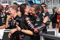 Aprilia considering manufacturer orders as MotoGP title fight intensifies