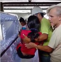 VIDEO: Guatemalan teenager wakes up inside her coffin after being presumed dead