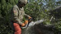 Florida Army National Guard Soldiers Clear Roads...