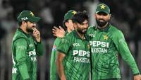 Pakistan thrash Sri Lanka by 82 runs to take 2-0 series lead