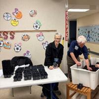 Master Gardeners in Crawford County win award for youth programming