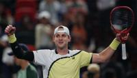 Shanghai Masters: Zizou Bergs scripts biggest career win against Alcaraz