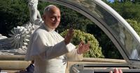 Vatican: Pope Léon XIV hospitalized Tuesday for lung surgery