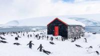 Teams face months in Antarctica on mission to save base from climate change