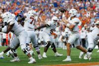 No. 7 Texas looks to escape offensive lull as it hosts scuffling Florida