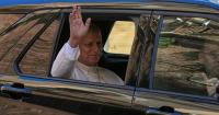 Pope Leo arrives at hospital ahead of surgery to remove lung nodule