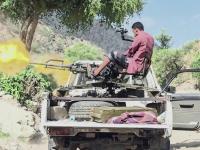 Yemeni government launches air strikes on Houthi positions