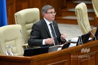 Moldovan parliament speaker says young people must study in modern conditions, be able to build future at home