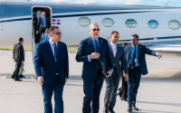 Abinader travels to Prague to attend Forum 2000