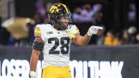 Breaking down Heisman and CFP odds: The case for Iowa, Kentucky, UCLA and USC