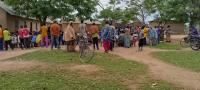Uganda : in Nakivale, a large-scale campaign targets thousands of refugee children against measles