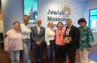 Aruba Prime Minister Mike Eman Visits Jewish Museum Curaçao and Discovers Family Connections