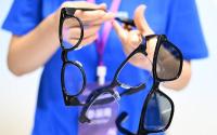 EU watchdog says smart glasses must give 'clear warnings' when recording