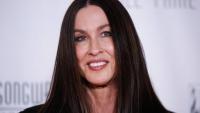 Alanis Morissette is releasing her 1st holiday album