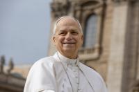 Pope Leo XIV Hospitalized for Lung Surgery as Doctors Examine Possible Cancer Risk