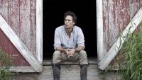 Mark Ruffalo promotes a sustainable farm shelter by combining it with solar energy to raise environmental awareness