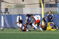 Warriors women’s soccer team continues a six-game losing streak