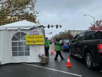 Oregon elections chief urges early voting as test of USPS service shows slow mail service