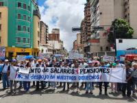 Venezuelan Workers Protest for Fair Wages, End-of-Year Bonuses