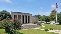 Arkansas' Historic City Is A Hidden Gem With A Walkable Downtown, Vibrant Parks, And River Fun