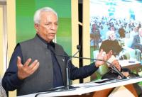 Governor urges stronger academic cooperation among Muslim states